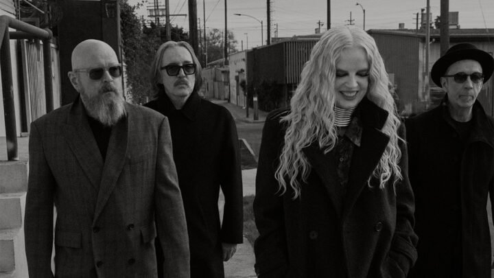 Garbage İstanbul’da sahne aldı: Müslüm Gürses’e hayranlığını dile getirdi