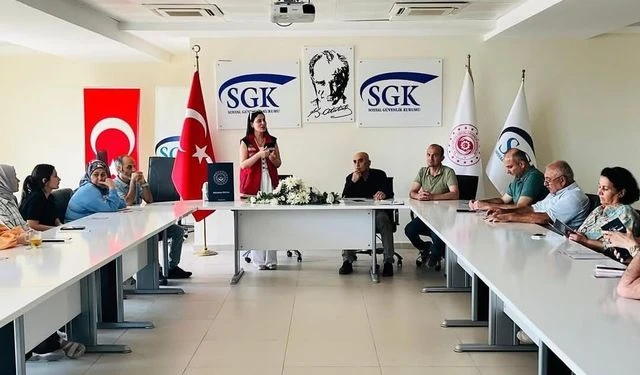Osmaniye ve Adana'da sağanak yağış hayatı olumsuz etkiledi
