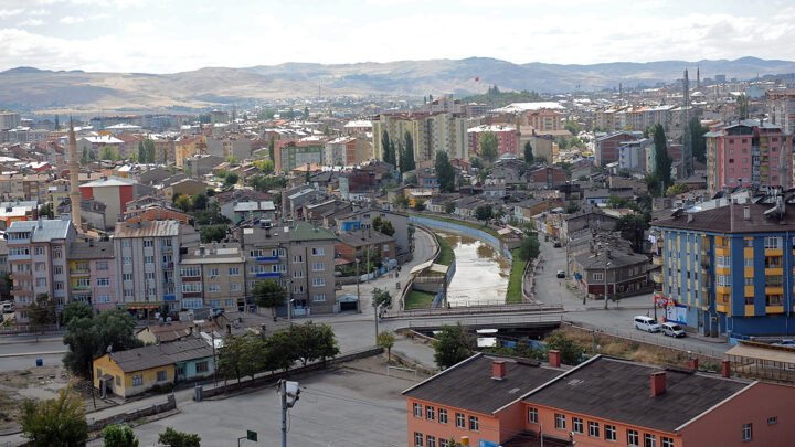 Sivas'ta Deprem Oldu!